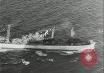 Standbild Blimp Bomben u-Boote Atlantik, 1943, aus Sekunde 26 historischem Filmmaterial Videoclip 65675078597