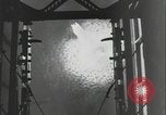 Standbild Blimp Bomben u-Boote Atlantik, 1943, aus Sekunde 56 historischem Filmmaterial Videoclip 65675078597