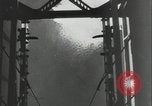 Standbild Blimp Bomben u-Boote Atlantik, 1943, aus Sekunde 57 historischem Filmmaterial Videoclip 65675078597