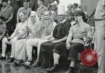 Standbild Antenne raid-Japanischen base Pazifischer Ozean, 1944, aus Sekunde 40 historischem Filmmaterial Videoclip 65675078598