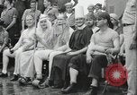 Standbild Antenne raid-Japanischen base Pazifischer Ozean, 1944, aus Sekunde 41 historischem Filmmaterial Videoclip 65675078598