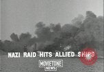 Standbild Schiffe in Brand Europäische Theater, 1944, aus Sekunde 3 historischem Filmmaterial Videoclip 65675078604