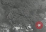 Standbild Schiffe in Brand Europäische Theater, 1944, aus Sekunde 11 historischem Filmmaterial Videoclip 65675078604