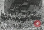 Standbild Schiffe in Brand Europäische Theater, 1944, aus Sekunde 44 historischem Filmmaterial Videoclip 65675078604