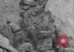 Standbild Schiffe in Brand Europäische Theater, 1944, aus Sekunde 46 historischem Filmmaterial Videoclip 65675078604