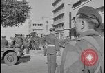 Immagine di Barclays Banca bombardamenti dopo Haifa Palestina Haifa Palestina, 1947, secondo 6 filmato di repertorio 65675078614