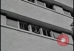Immagine di Barclays Banca bombardamenti dopo Haifa Palestina Haifa Palestina, 1947, secondo 12 filmato di repertorio 65675078614