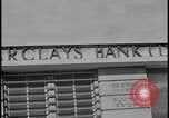 Immagine di Barclays Banca bombardamenti dopo Haifa Palestina Haifa Palestina, 1947, secondo 15 filmato di repertorio 65675078614