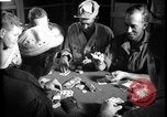 Immagine di I soldati degli Stati Uniti giocano a poker Iran, 1944, secondo 4 filmato di repertorio 65675078628