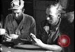 Immagine di I soldati degli Stati Uniti giocano a poker Iran, 1944, secondo 39 filmato di repertorio 65675078628