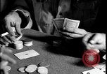 Immagine di I soldati degli Stati Uniti giocano a poker Iran, 1944, secondo 59 filmato di repertorio 65675078628