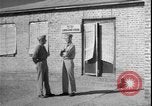 Immagine di Ufficiali degli Stati Uniti Iran Teheran Iran, 1944, secondo 44 filmato di repertorio 65675078629