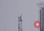 Immagine di fallimento strutturale missilistico California United States USA, 1966, secondo 26 filmato di repertorio 65675078679