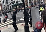 Image Les manifestants de Donald Trump s'opposent à la police 2017 Washington DC USA, 2017, de la seconde 33 séquences d'archives historiques vidéo 65675078680