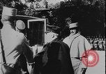 Image Le roi George V visite la première Guerre mondiale de France France, 1916, de la seconde 4 séquences d'archives historiques vidéo 65675078702