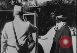 Image Le roi George V visite la première Guerre mondiale de France France, 1916, de la seconde 6 séquences d'archives historiques vidéo 65675078702