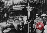Image Le roi George V visite la première Guerre mondiale de France France, 1916, de la seconde 14 séquences d'archives historiques vidéo 65675078702