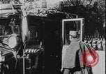 Image Le roi George V visite la première Guerre mondiale de France France, 1916, de la seconde 15 séquences d'archives historiques vidéo 65675078702