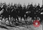 Image Le roi George V visite la première Guerre mondiale de France France, 1916, de la seconde 51 séquences d'archives historiques vidéo 65675078702