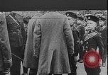 Image La reine Mary visite la première Guerre mondiale de France France, 1916, de la seconde 1 séquences d'archives historiques vidéo 65675078703