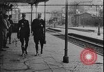 Image Lord Kitchener visite la première Guerre mondiale de France France, 1916, de la seconde 1 séquences d'archives historiques vidéo 65675078704