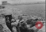 Image Lord Kitchener visite la première Guerre mondiale de France France, 1916, de la seconde 15 séquences d'archives historiques vidéo 65675078704