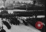 Immagine di I funerali dell'imperatore Francesco Giuseppe durante la prima guerra mondiale Vienna Austria, 1916, secondo 27 filmato di repertorio 65675078706