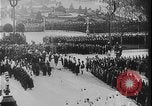 Immagine di I funerali dell'imperatore Francesco Giuseppe durante la prima guerra mondiale Vienna Austria, 1916, secondo 30 filmato di repertorio 65675078706
