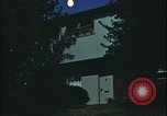Standbild Hauseinbruch United States USA, 1970, aus Sekunde 14 historischem Filmmaterial Videoclip 65675078750