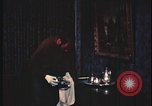 Standbild Hauseinbruch United States USA, 1970, aus Sekunde 49 historischem Filmmaterial Videoclip 65675078750