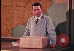 Standbild FBI-Labornachweis-Paket geöffnet United States USA, 1970, aus Sekunde 34 historischem Filmmaterial Videoclip 65675078751