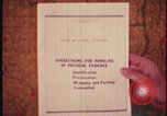 Standbild FBI-Labornachweis-Paket geöffnet United States USA, 1970, aus Sekunde 44 historischem Filmmaterial Videoclip 65675078751