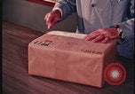 Standbild FBI-Labornachweis-Paket geöffnet United States USA, 1970, aus Sekunde 53 historischem Filmmaterial Videoclip 65675078751