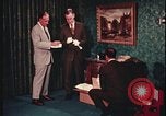 Standbild Tatortnachweise sammeln United States USA, 1970, aus Sekunde 16 historischem Filmmaterial Videoclip 65675078752