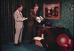 Standbild Tatortnachweise sammeln United States USA, 1970, aus Sekunde 39 historischem Filmmaterial Videoclip 65675078752