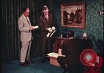 Standbild Tatortnachweise sammeln United States USA, 1970, aus Sekunde 52 historischem Filmmaterial Videoclip 65675078752