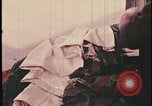 Standbild Analyse der Beweisaufnahme am Tatort United States USA, 1970, aus Sekunde 10 historischem Filmmaterial Videoclip 65675078753