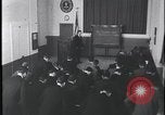 Standbild Studenten der FBI-Akademie schwören Quantico VA USA, 1959, aus Sekunde 53 historischem Filmmaterial Videoclip 65675078759