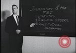 Standbild FBI-Auszubildende besuchen Kriminallabor United States USA, 1959, aus Sekunde 7 historischem Filmmaterial Videoclip 65675078760