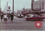 Immagine di poliziotti in servizio Silver Spring Maryland USA, 1964, secondo 13 filmato di repertorio 65675078782