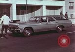 Immagine di poliziotti in servizio Silver Spring Maryland USA, 1964, secondo 30 filmato di repertorio 65675078782