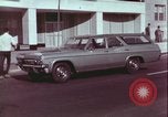 Immagine di poliziotti in servizio Silver Spring Maryland USA, 1964, secondo 31 filmato di repertorio 65675078782