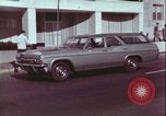 Immagine di poliziotti in servizio Silver Spring Maryland USA, 1964, secondo 32 filmato di repertorio 65675078782