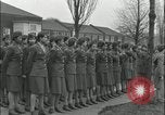 Standbild Afrikaner - Frau Soldaten Birmingham England Vereinigtes Königreich, 1945, aus Sekunde 9 historischem Filmmaterial Videoclip 65675078783