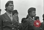 Standbild Afrikaner - Frau Soldaten Birmingham England Vereinigtes Königreich, 1945, aus Sekunde 21 historischem Filmmaterial Videoclip 65675078783