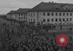 Image Caserne Werdenfelser Oflag VII-UNE libération Murnau Allemagne, 1945, de la seconde 38 séquences d'archives historiques vidéo 65675078809
