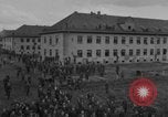 Image Caserne Werdenfelser Oflag VII-UNE libération Murnau Allemagne, 1945, de la seconde 39 séquences d'archives historiques vidéo 65675078809