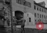 Image Caserne Werdenfelser Oflag VII-UNE libération Murnau Allemagne, 1945, de la seconde 53 séquences d'archives historiques vidéo 65675078809