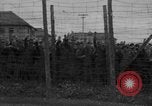 Image Caserne Werdenfelser Oflag VII-UNE libération Murnau Allemagne, 1945, de la seconde 57 séquences d'archives historiques vidéo 65675078809
