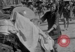 Standbild Chinesische Flüchtlinge fliehen aus dem japanischen Zweiter Weltkrieg China, 1942, aus Sekunde 19 historischem Filmmaterial Videoclip 65675078819